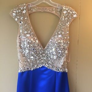 New Ashley Lauren Gown